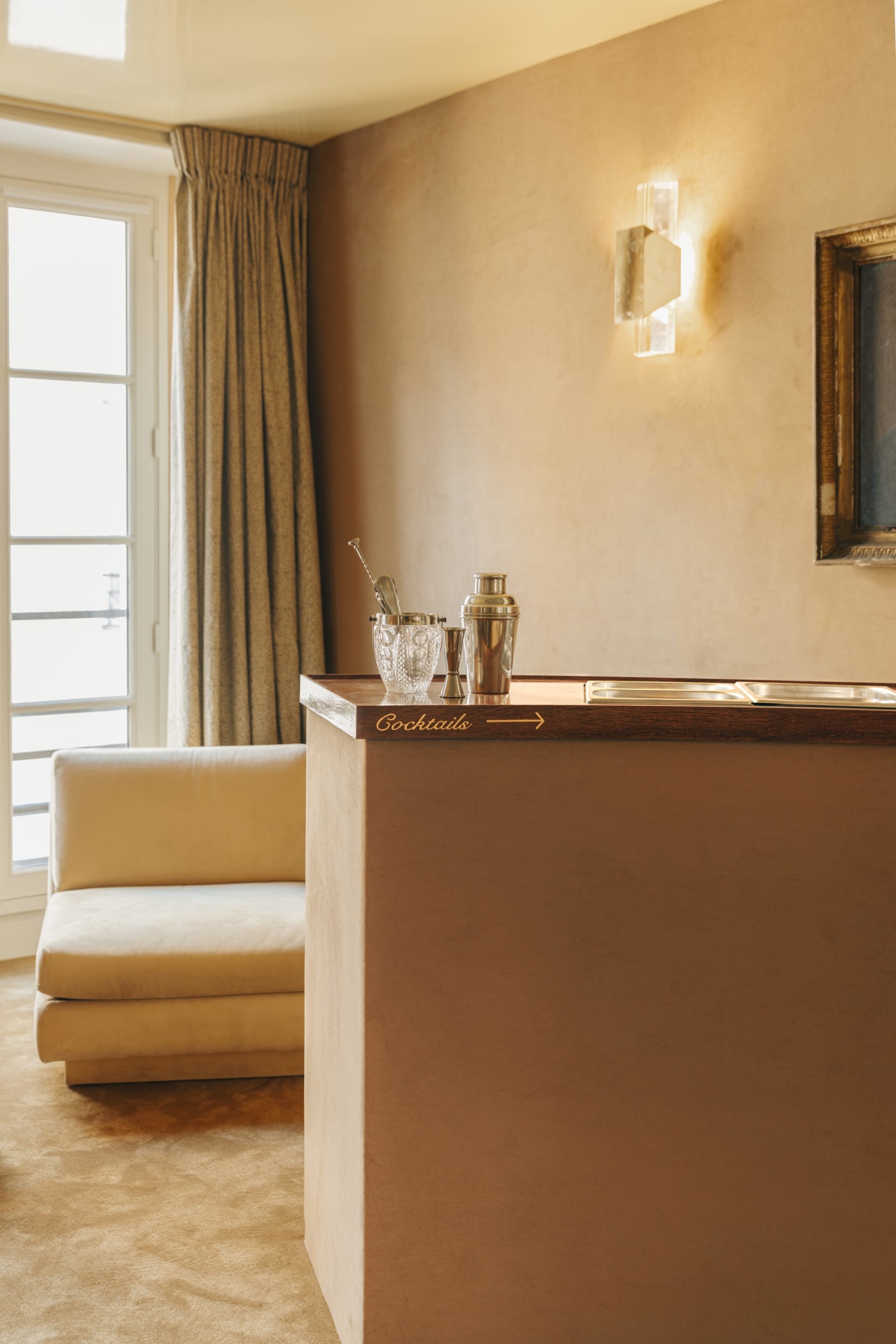 Les Suites Cinabre