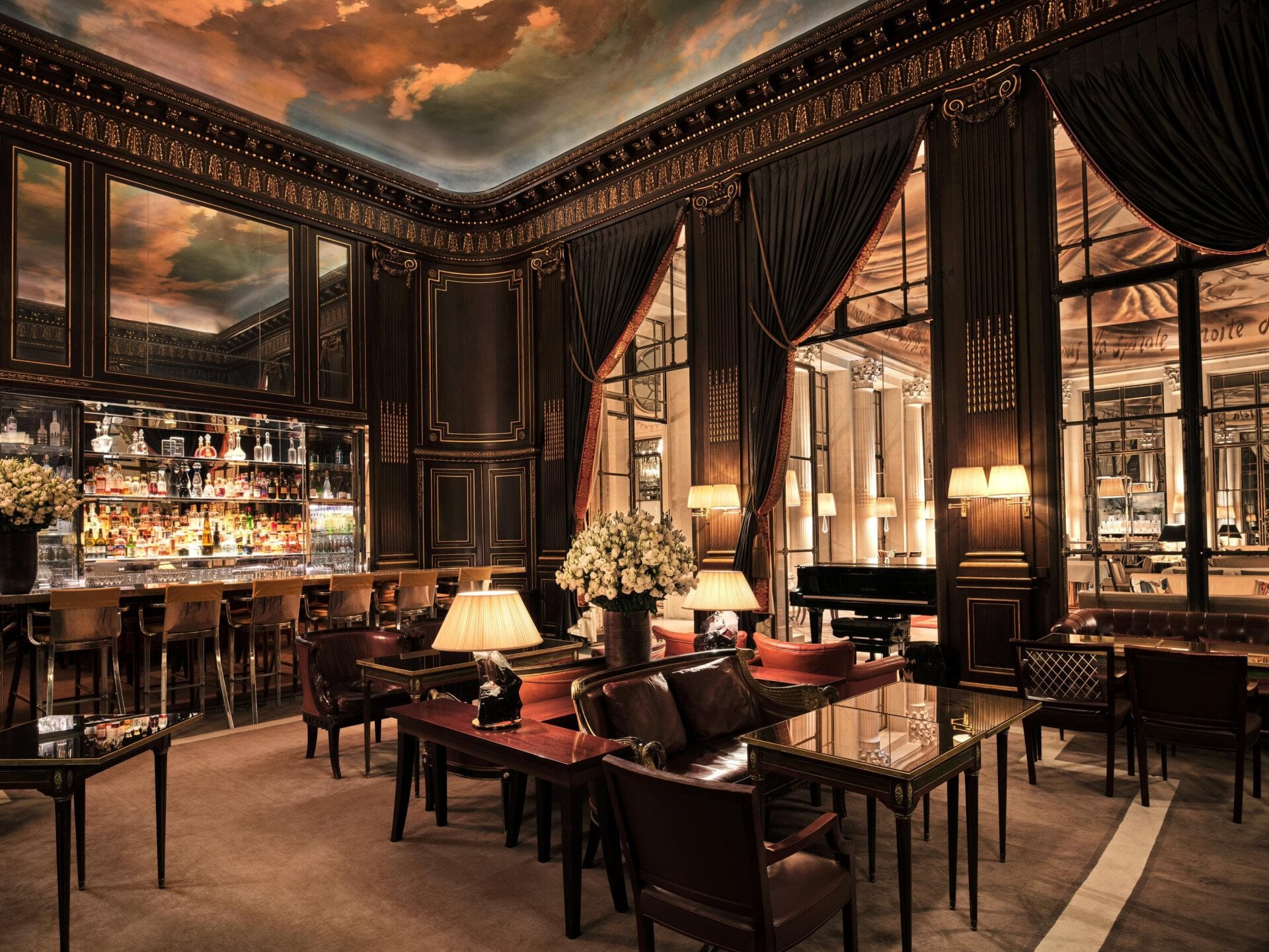 Bar 228