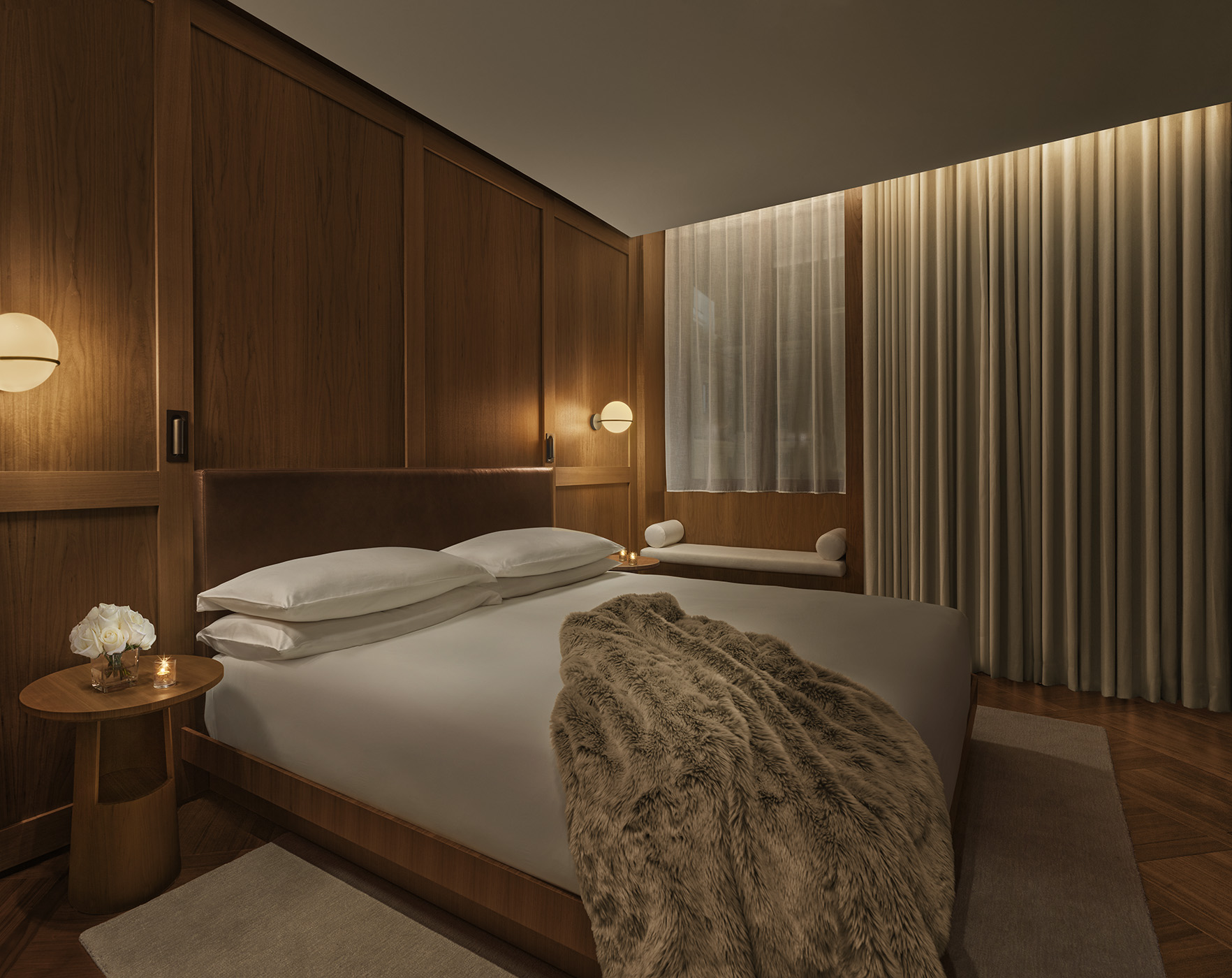 Corner Suite