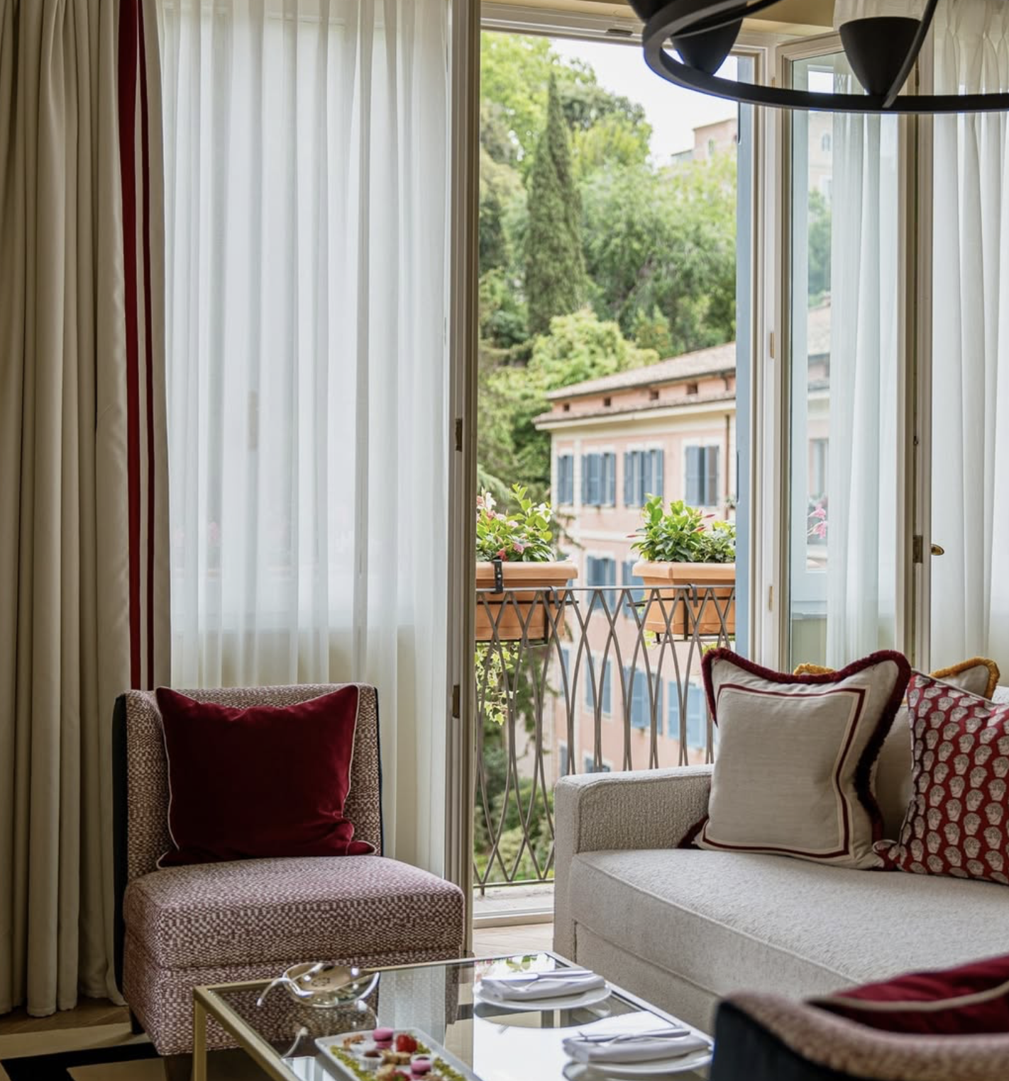 Suite with balcony